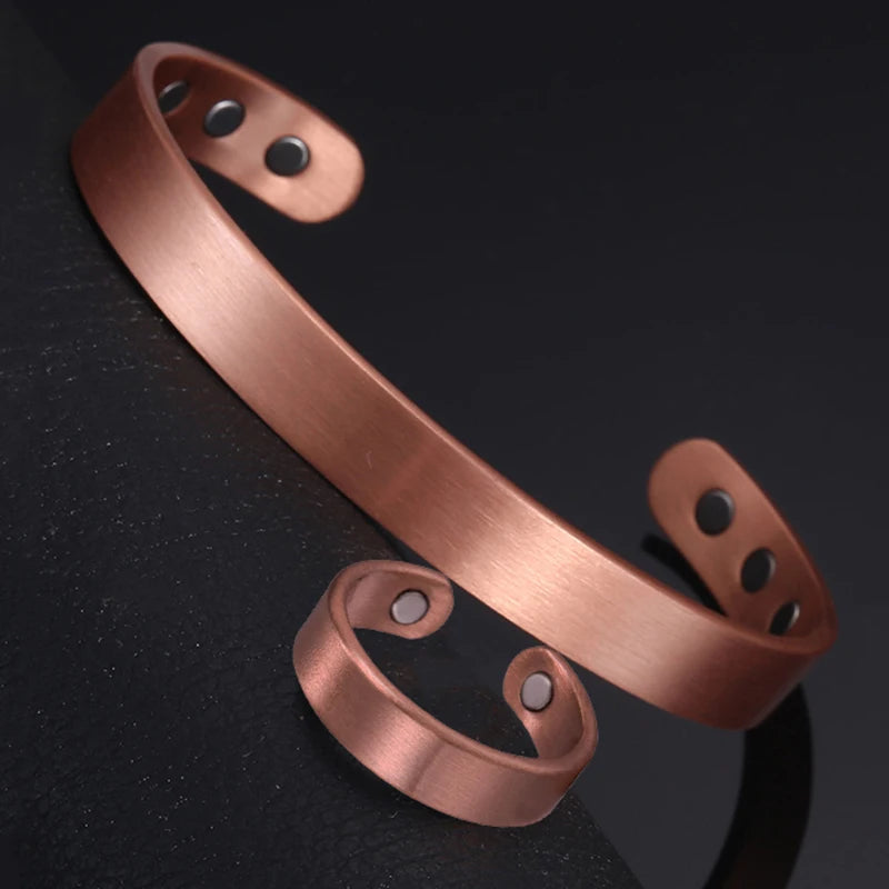 Armband und Ringe aus Kupfer. Set aus Armbändern und Ringen aus reinem Kupfer, schlichte Manschette, magnetische Armreifen für Damen und Herren, Arthritis, Gesundheit, Schmuck aus massivem Kupfer